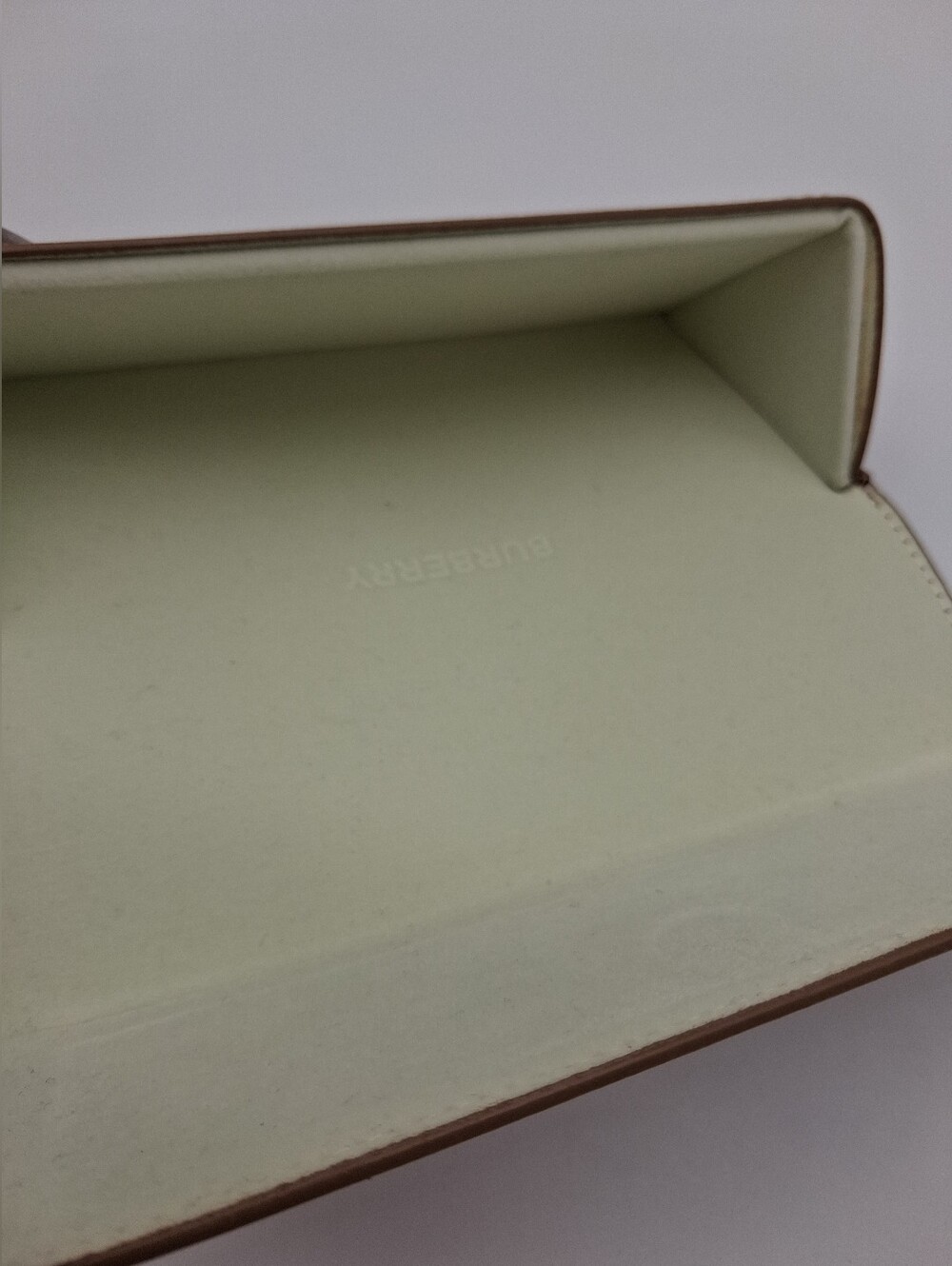 BURBERRY Folding Eyeglasses Sunglasses Case Tan Brown Collapsible Eyewear EUC - Picture 2 of 8